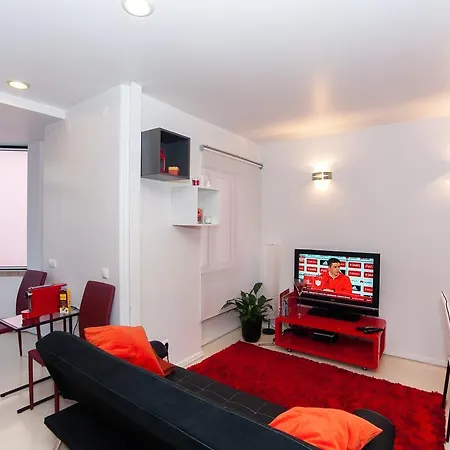 安娜设计公寓 公寓 *